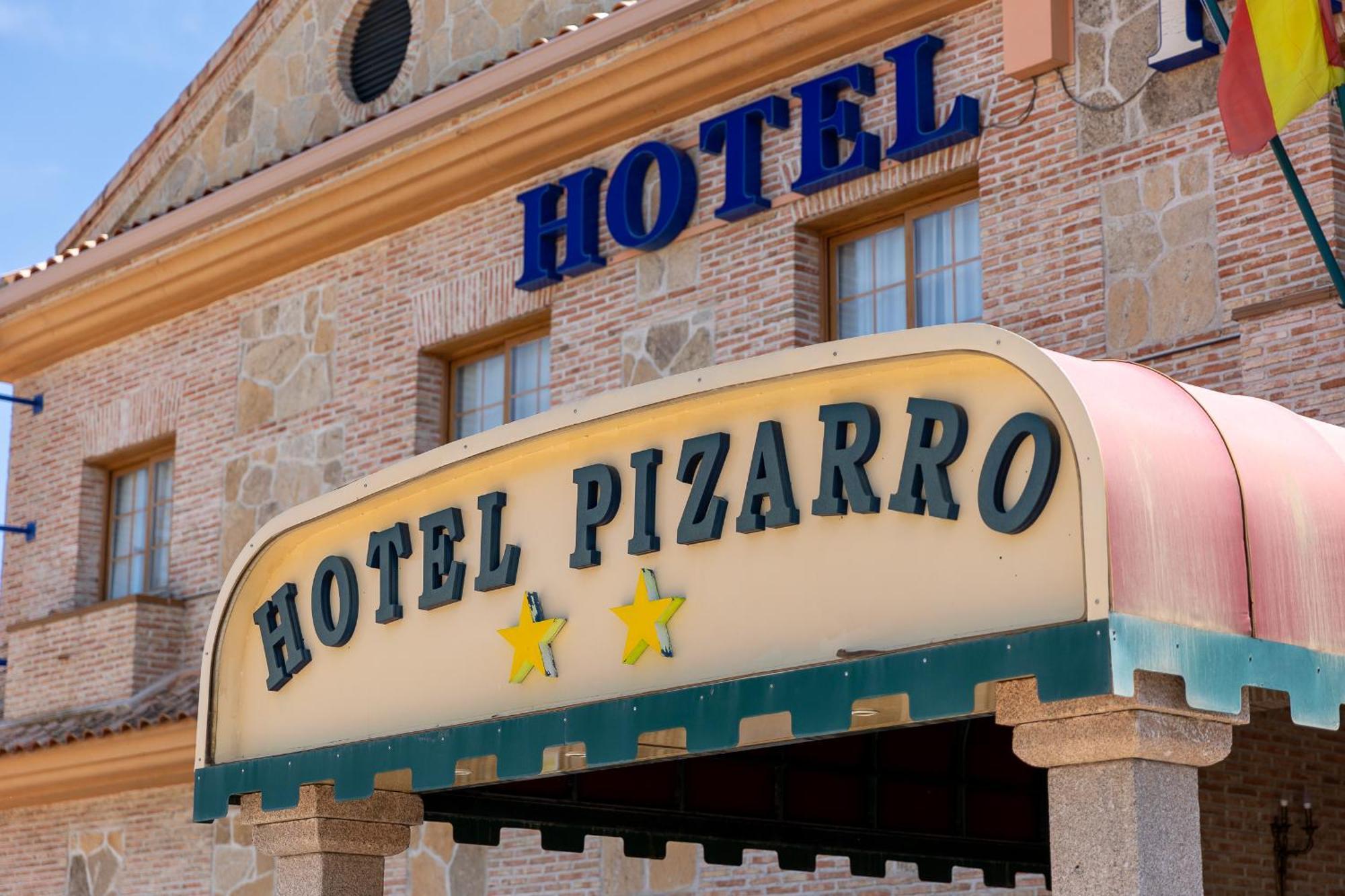 Hotel Pizarro 乌马内斯-德马德里 外观 照片